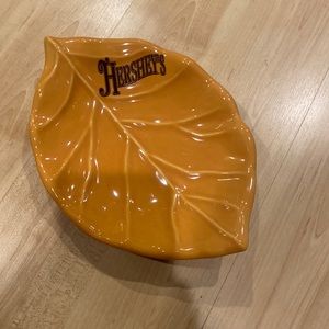 Hershey’s limited edition leaf plate - Pfaltzgraff